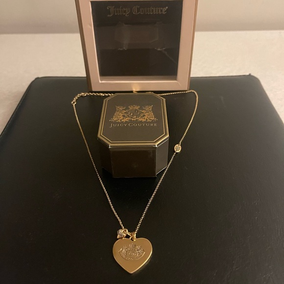 Juicy Couture Necklace with Double Heart Charms *Reversible* Vintage - Picture 1 of 9